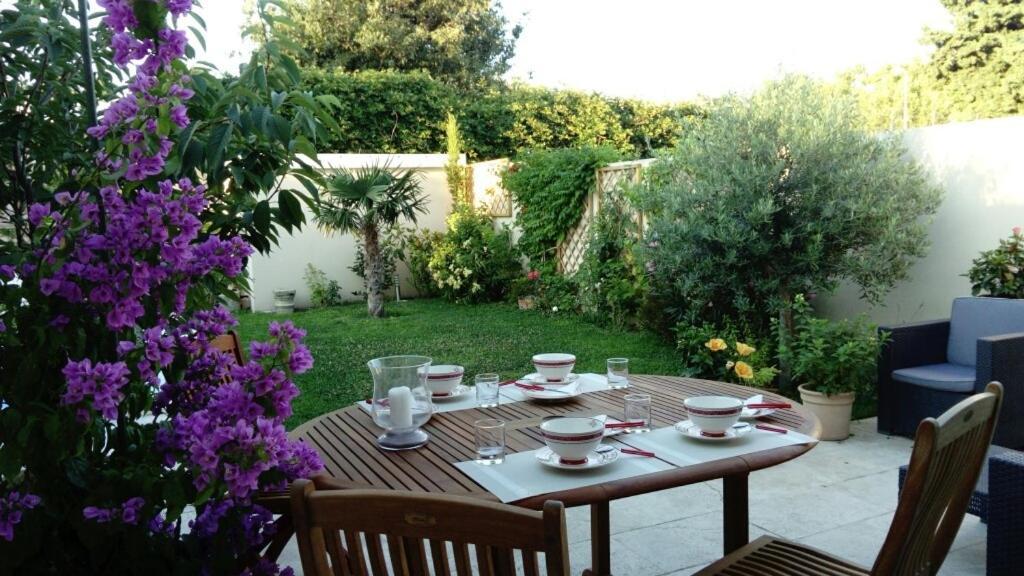 L'Hibiscus Chambre d'Hôte Avignon Extérieur photo